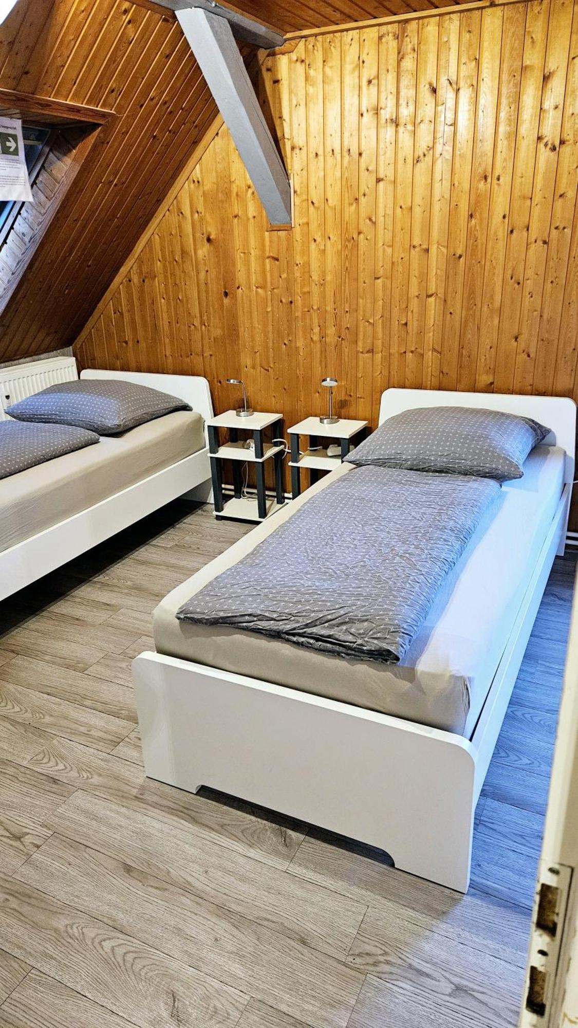 Apartamento 80Qm Monteuroase In Melsungen - Schwarzenberg Mwst Ausweisbar Exterior foto